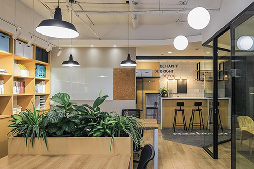 联合办公预冷,他却吸引7000家企业入驻,为何?