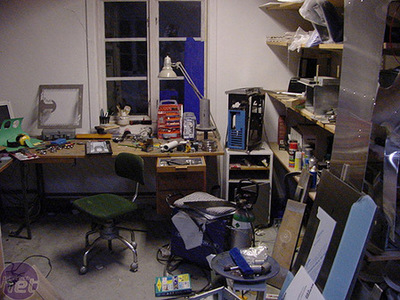 天才玩家MOD改造:激光打造新概念电脑