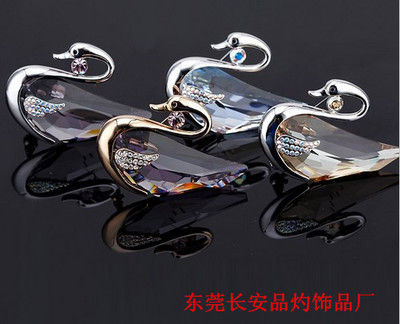 胸针定制加工指南 品牌合作与时尚设计